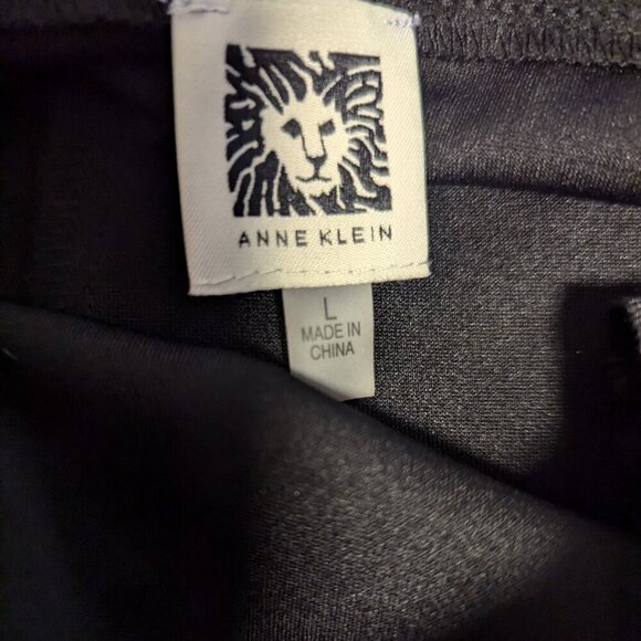 Anne Klein Shorts Cuffed Belt Dressy Polyester Pull On Size Large Black - Picture 3 of 4